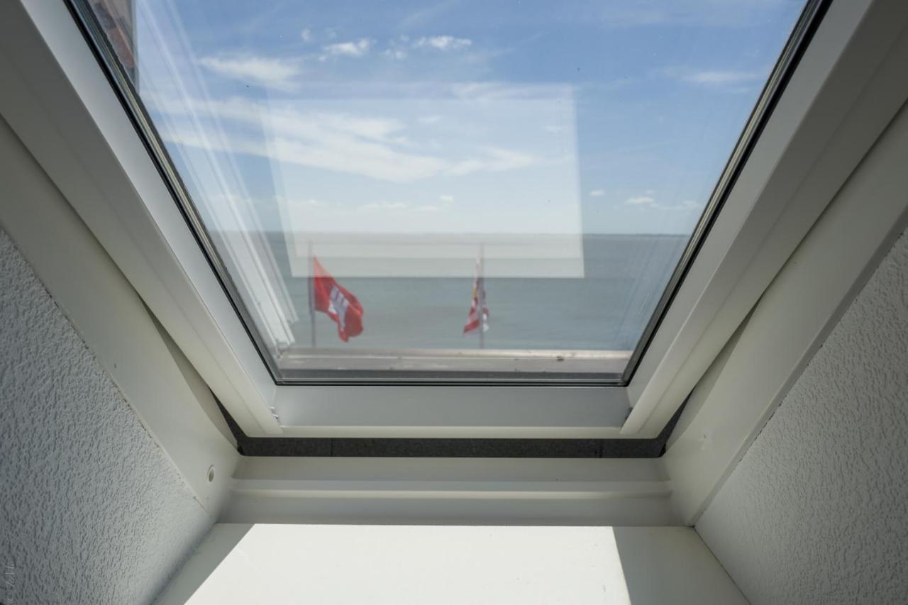Akzent Strandhotels Seestern, Delphin & Lachs Wilhelmshaven Exterior foto
